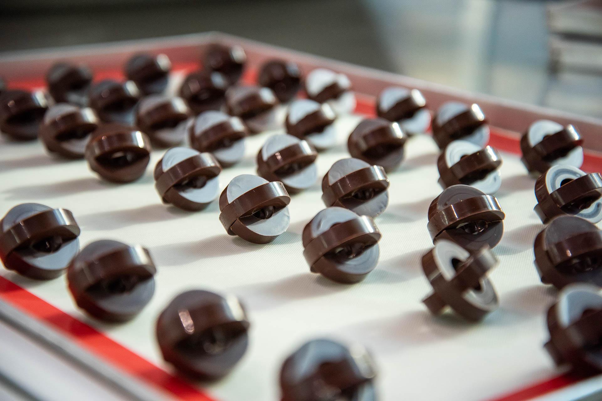 WHIMSICAL BONBON | wcm