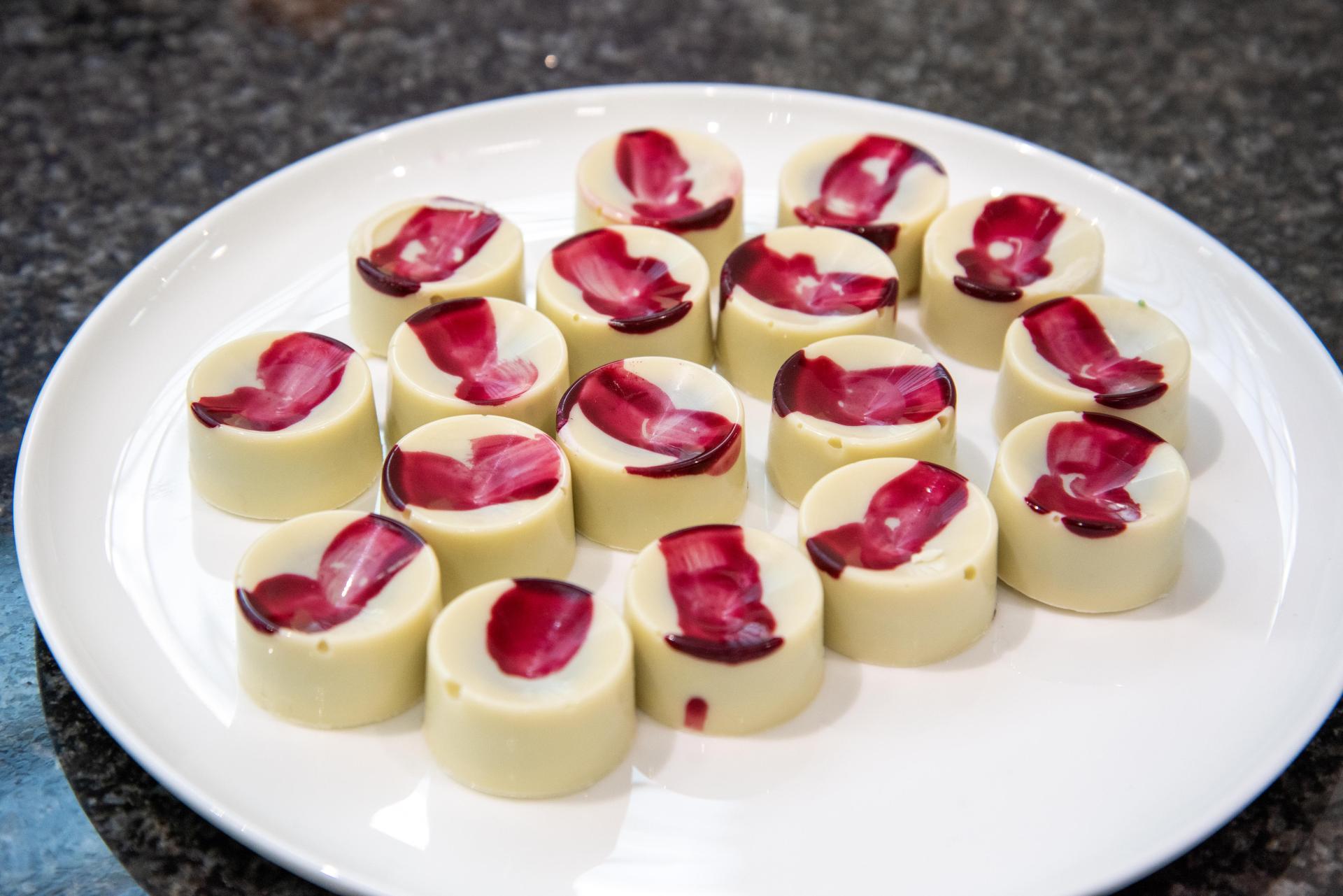 WHIMSICAL BONBON | wcm