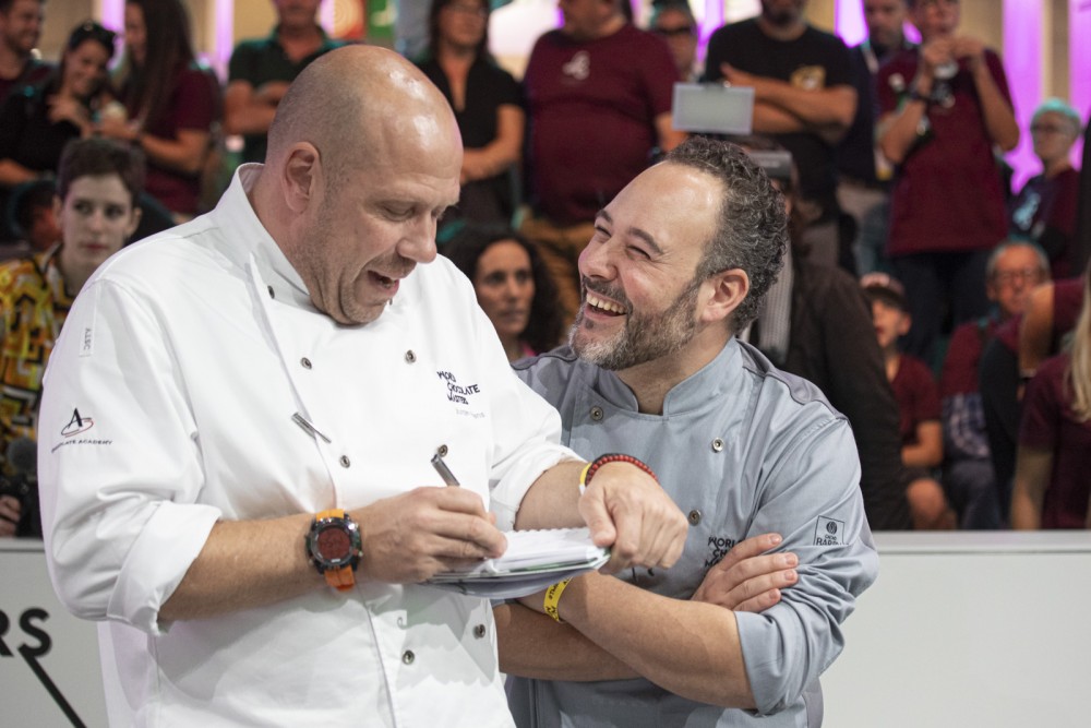 Jury member Jurgen Koens and Chocolate Academy Chef Josep Ribé