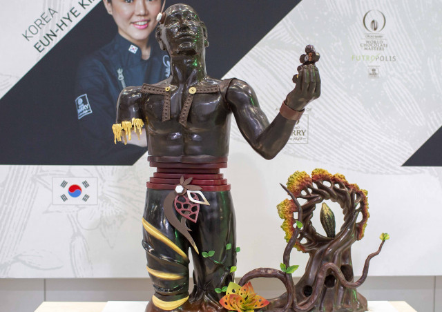 WCM Eun-Hye Kim Showpiece