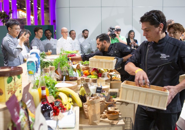 Issam Tajer (Morocco) and Carlo Midiri (The Netherlands) picking their ingredients