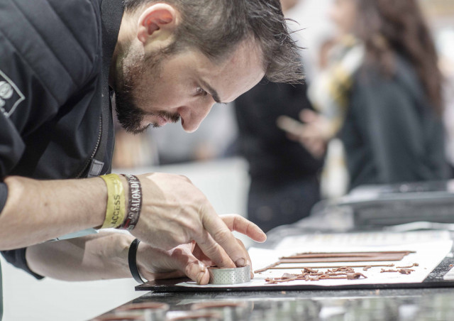 Florent Cheveau creating his Fresh Patisserie of Futropolis